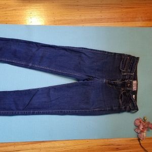 Guess jeans size 24